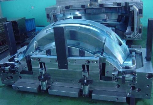 深圳塑膠模具廠，模具維護(hù)中的常見問題解決方法